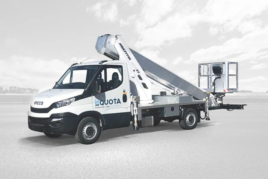 Piattaforma autocarrata Multitel MTE 270 EX